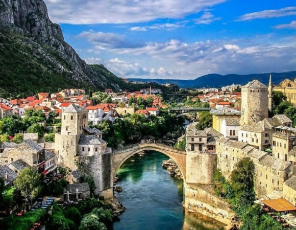 VİZESİZ BÜYÜK BALKAN TURU AİR ALBANİA HY İLE