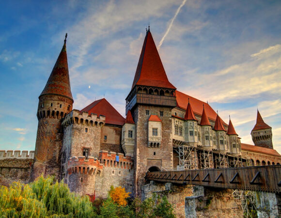 CADILAR BAYRAMI ROMANYA ŞATOLAR TURU